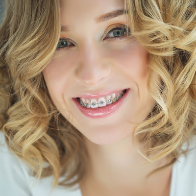 Redford Smiles | Extractions, Emergency Treatment and Veneers